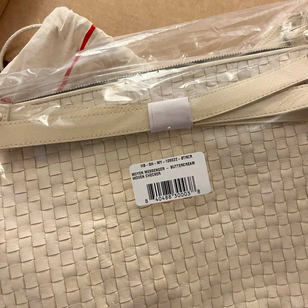 NWT Clare V. Moyen Messenger in Buttercream 🧈 - Picture 6 of 8